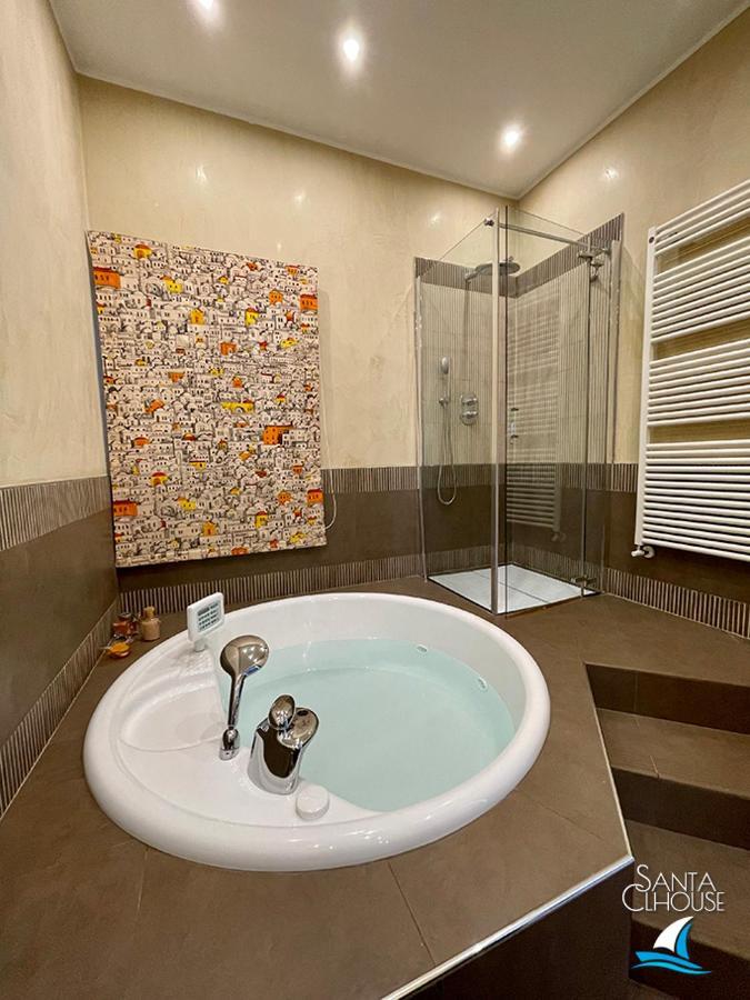 Santa Clhouse Villa บารี ภายนอก รูปภาพ